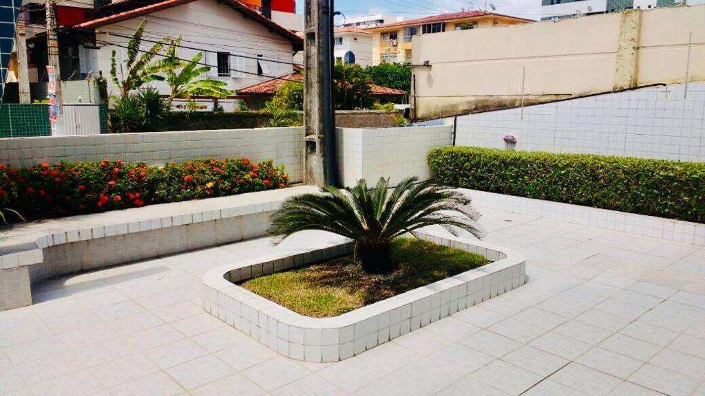 Apto Jatiuca Uma Quadra Da Praia Maceio  Exterior photo